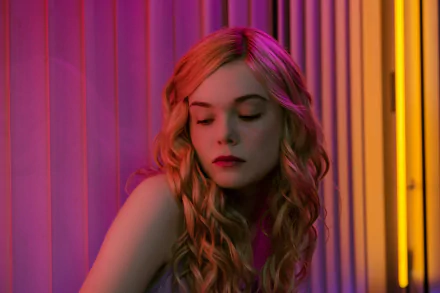Elle Fanning movie The Neon Demon HD Desktop Wallpaper | Background Image