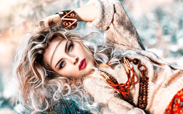 Women Model Lying Down Blonde Lipstick HD Wallpaper | Background Image