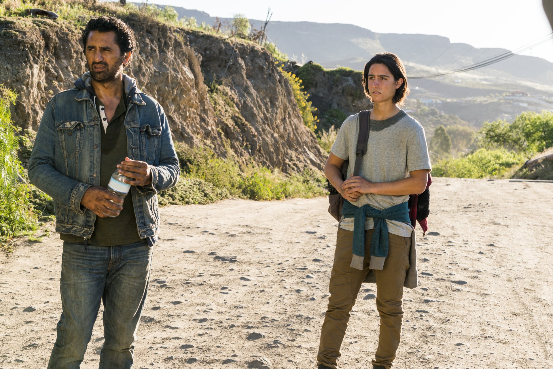 Download Cliff Curtis Travis Manawa Tv Show Fear The Walking Dead 8k