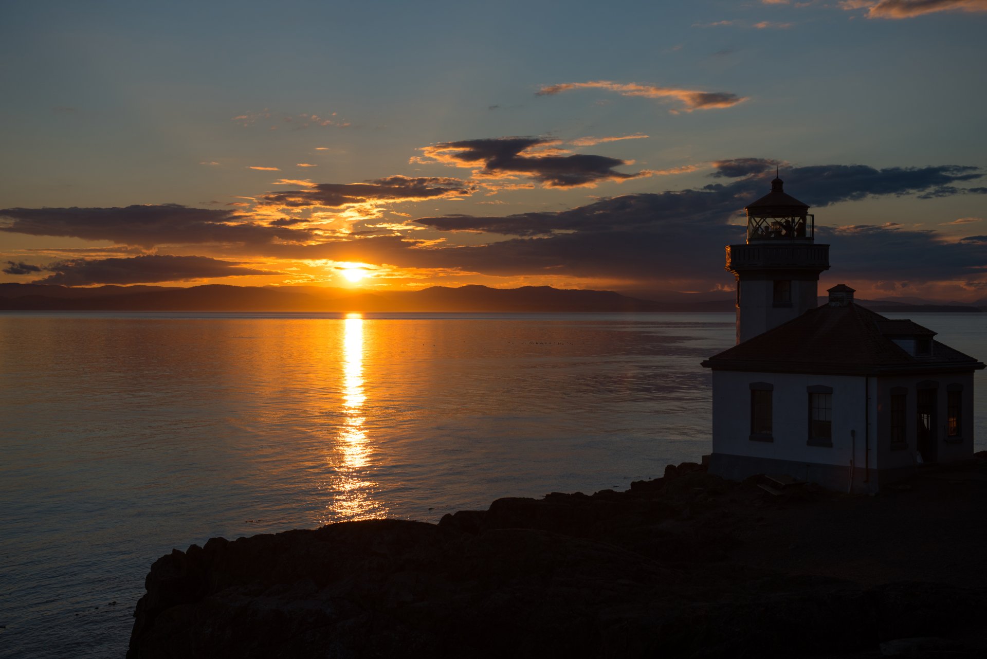 Download Horizon Ocean Sunset Evening Building Man Made Lighthouse 4k ...