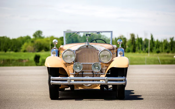  1931 Packard Deluxe Eight Convertible Coupe