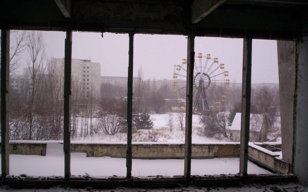 Construction Humaine Chernobyl Ruine Hiver Pripyat Amusement Park Fond d'écran HD | Image
