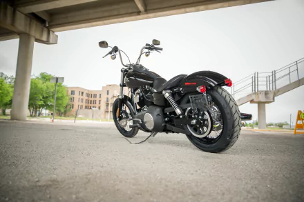  2017 Harley-Davidson Street Bob