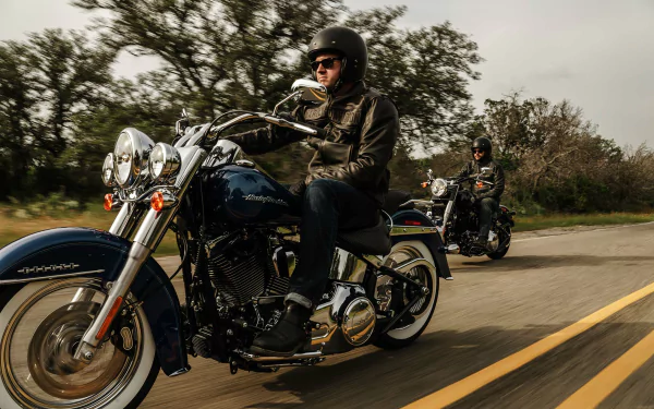  2017 Harley-Davidson Softail Deluxe