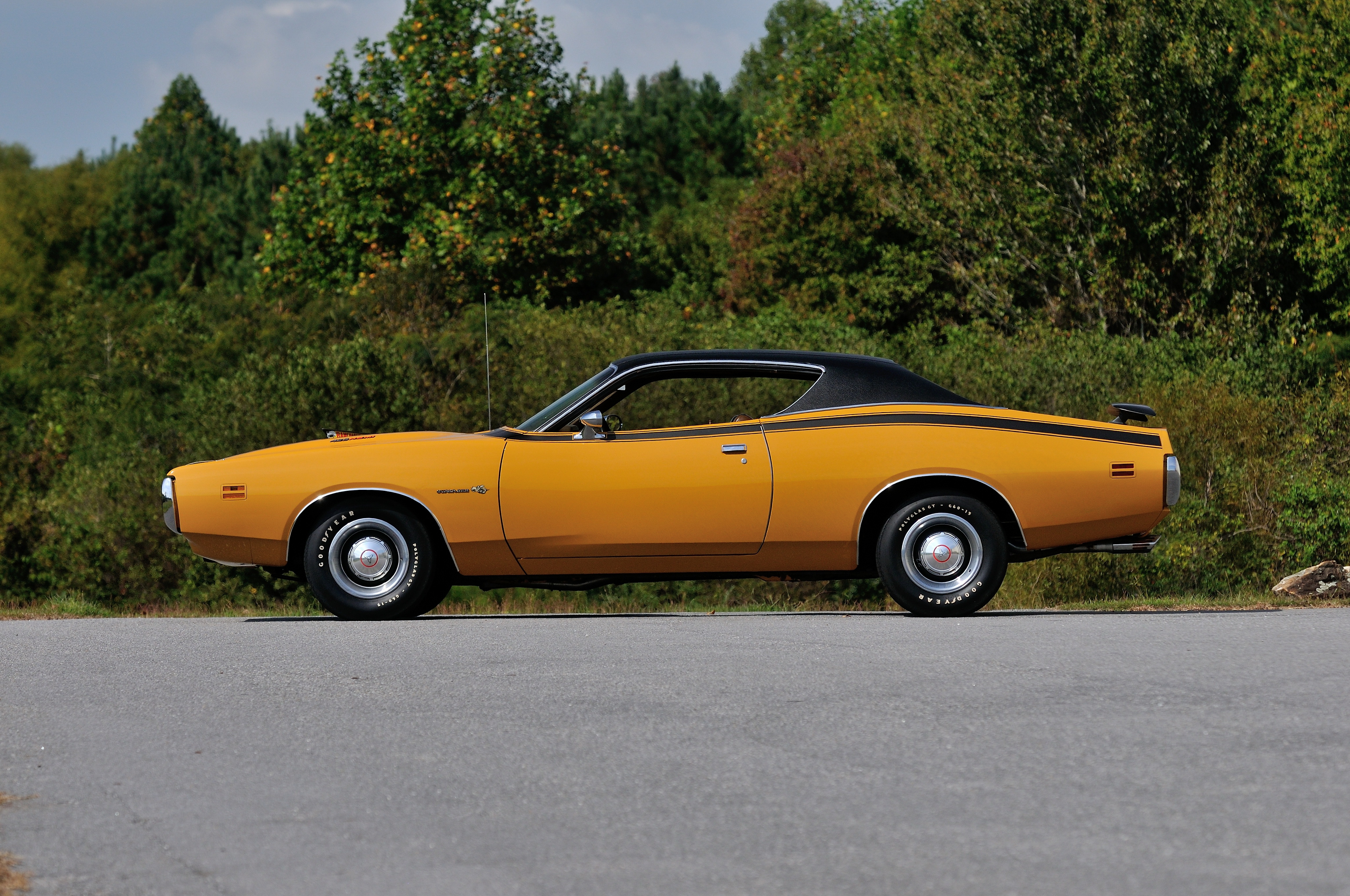 2009 dodge charger super bee