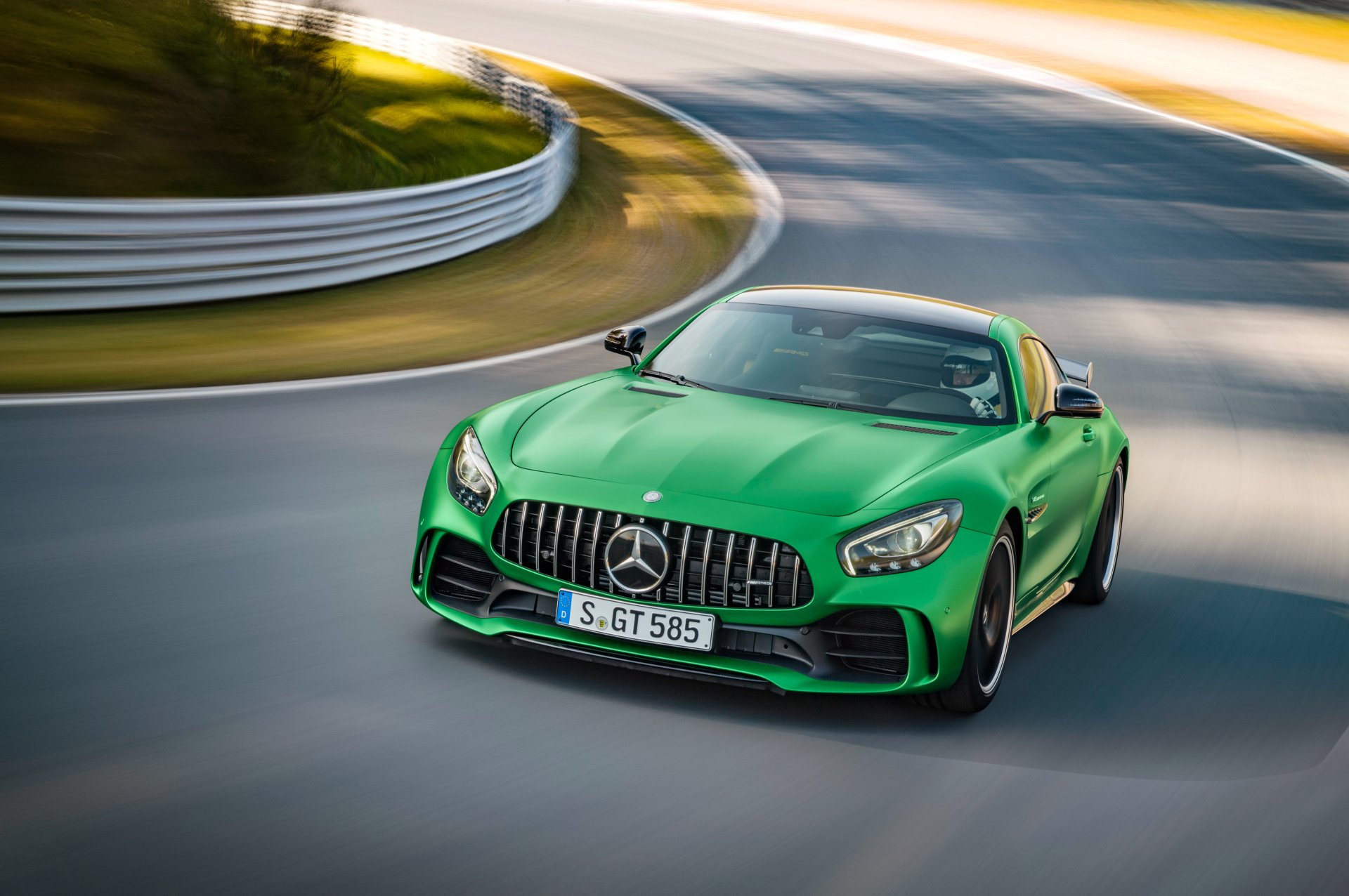 MercedesAMG GT 4k Ultra Fond d