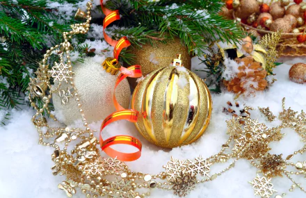  Christmas Bauble Decorations