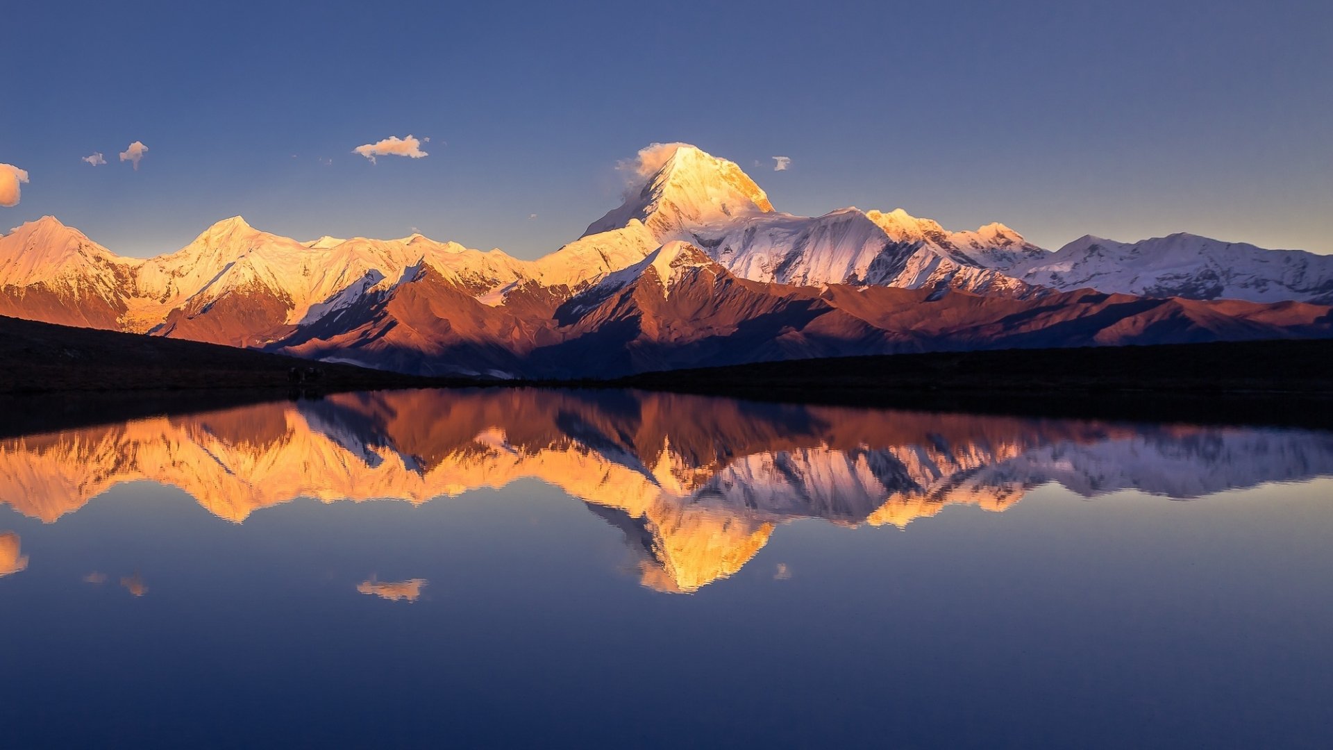 Download Peak Lake Mountain Nature Reflection HD Wallpaper