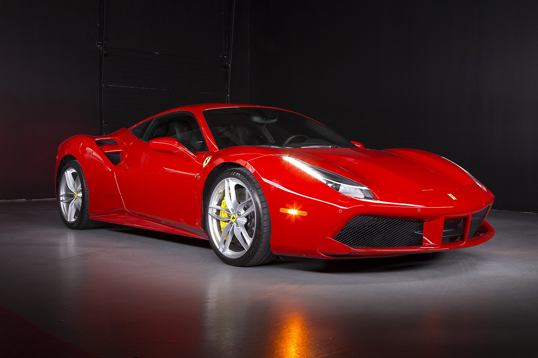 Download Supercar Ferrari 488 GTB Vehicle Ferrari 488 Wallpaper