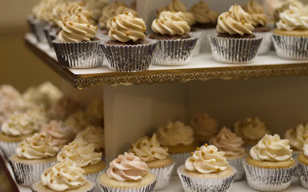 cream sweets food cupcake HD Desktop Wallpaper | Background Image