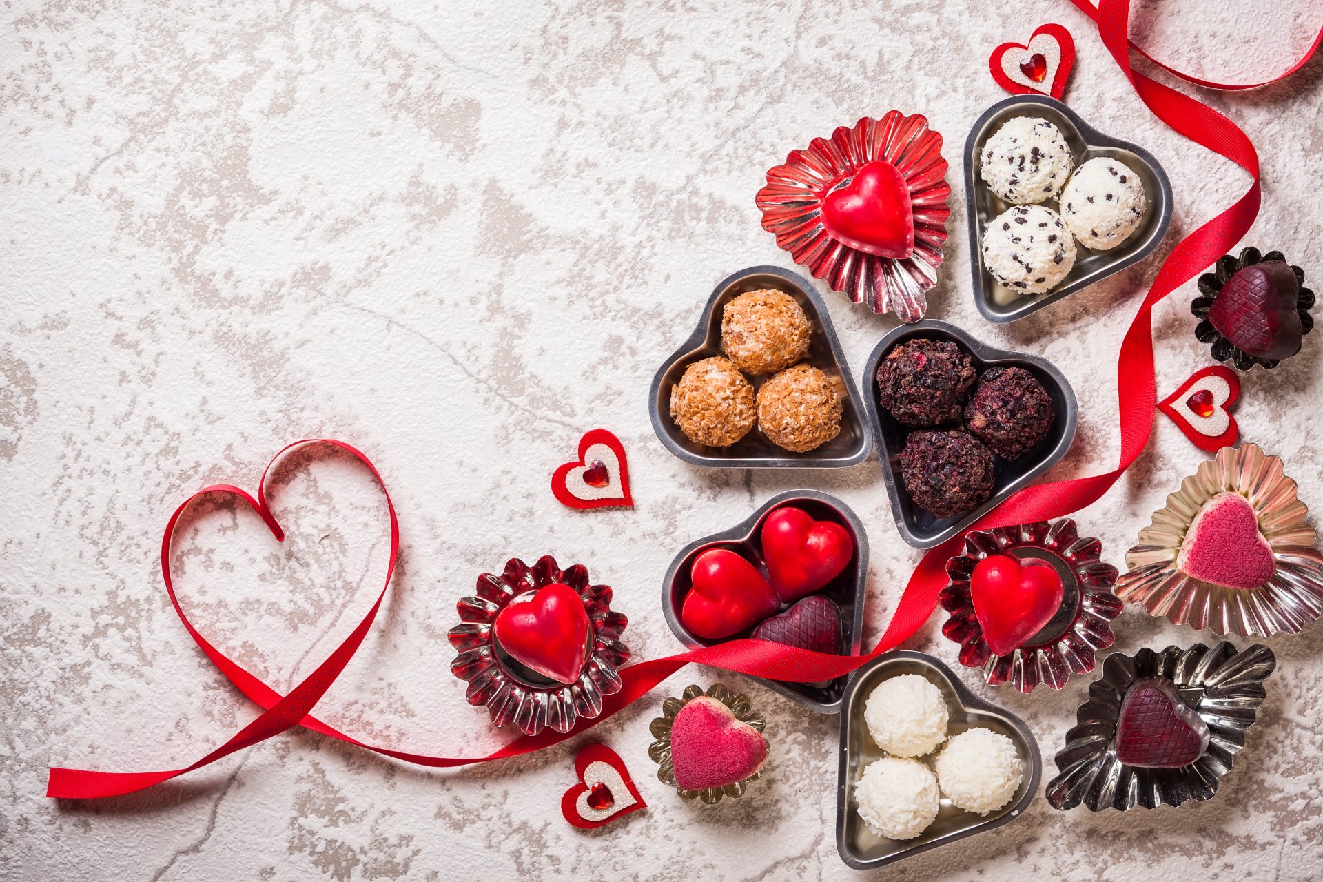 Valentine's Day 4K Ultra HD: Heart-Shaped Chocolates & Ribbon Elegance
