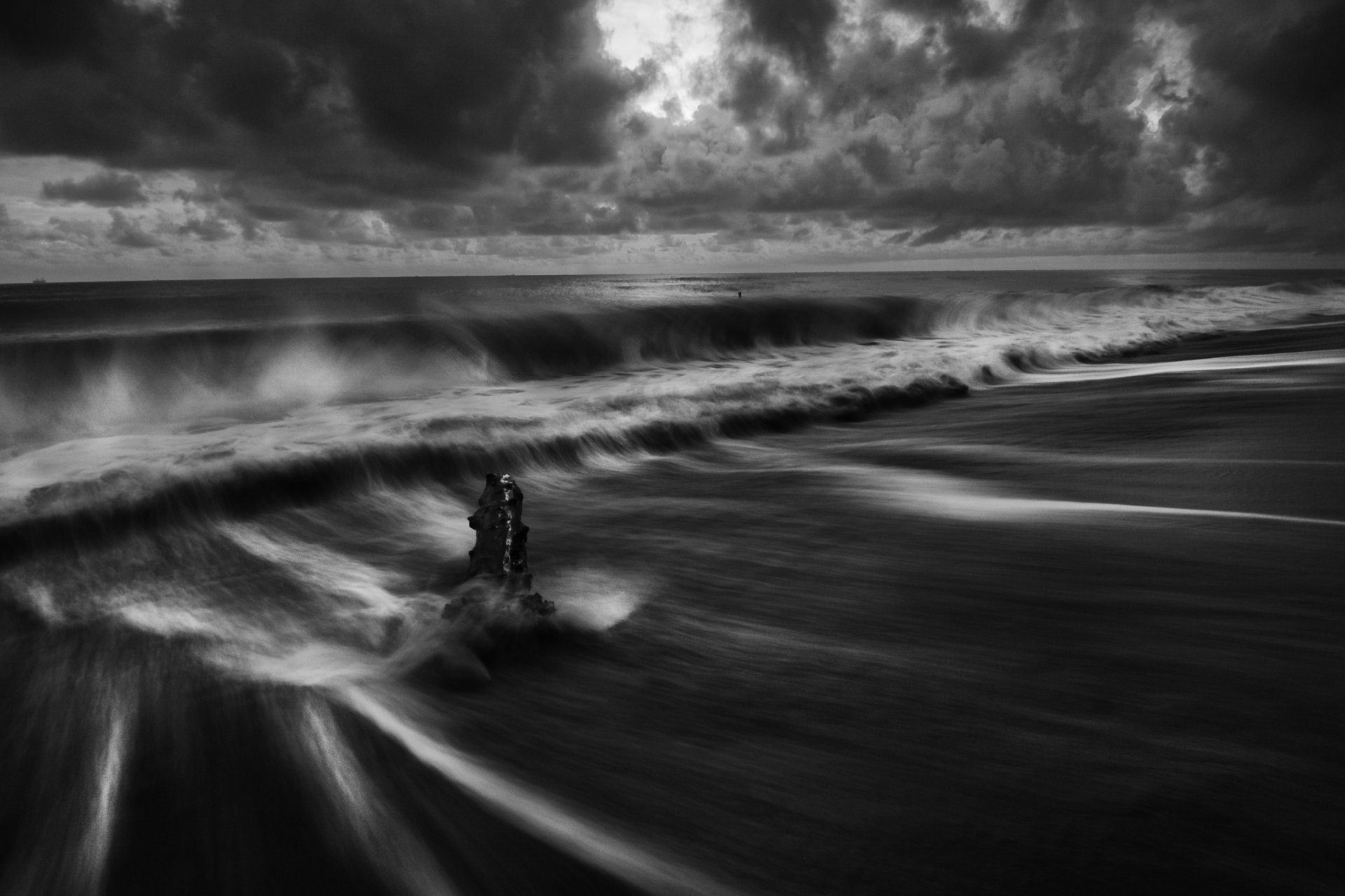 Download Cloud Wave Black & White Horizon Nature Ocean Ocean Waves HD Wallpaper