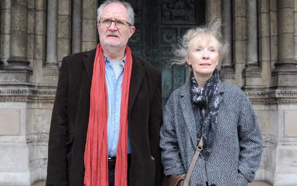 Lindsay Duncan Jim Broadbent movie Le Week-End HD Desktop Wallpaper | Background Image