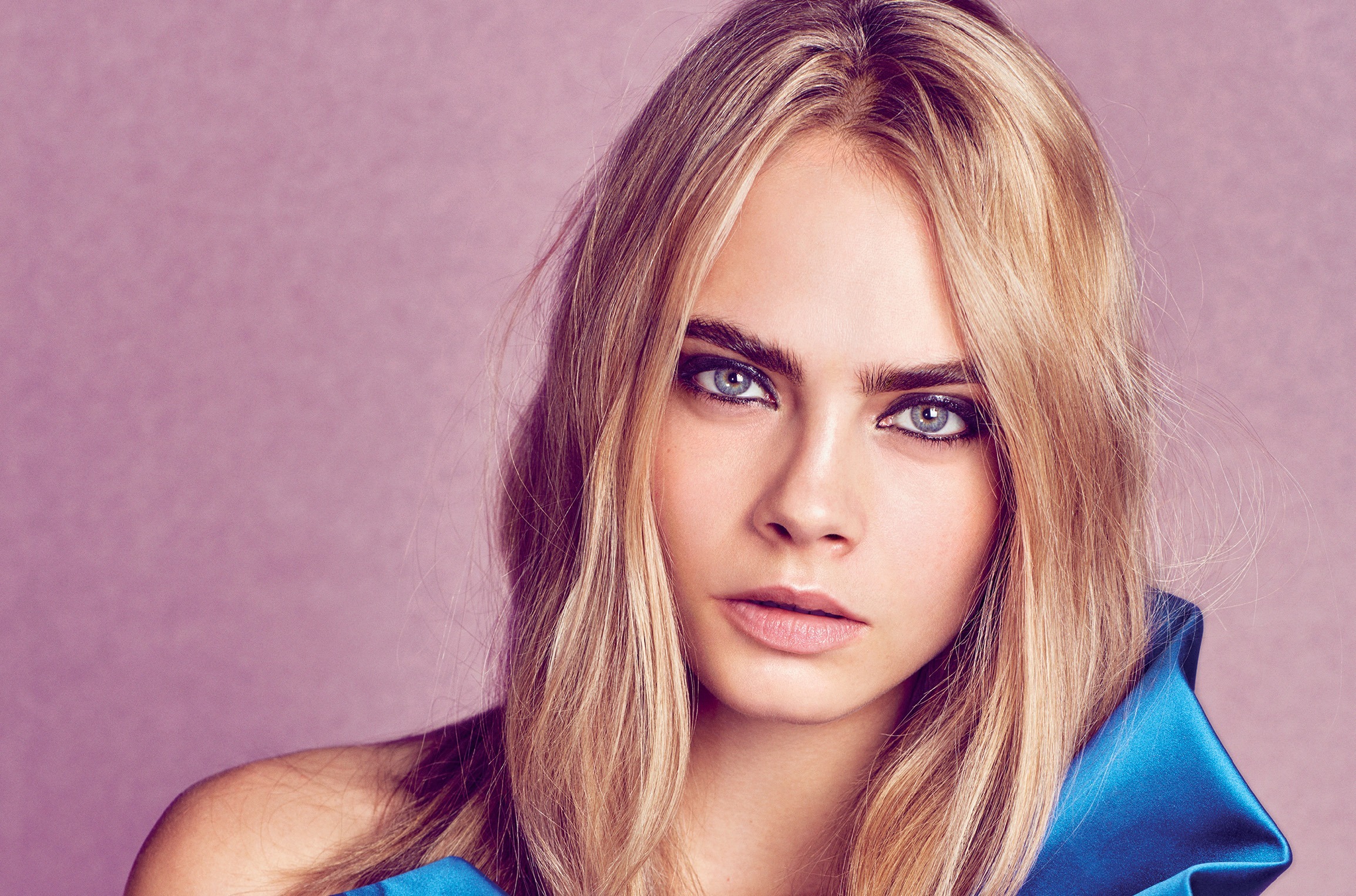 Download Blue Eyes Face Blonde Actress Model English Celebrity Cara