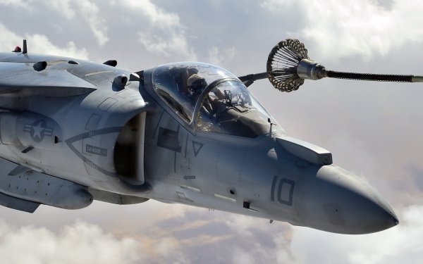 Military McDonnell Douglas AV-8B Harrier II Jet Fighters Jet Fighter Aircraft Warplane Refueling HD Wallpaper | Background Image