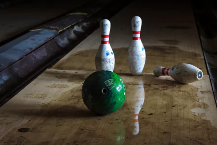 bowling Sports HD Desktop Wallpaper | Background Image