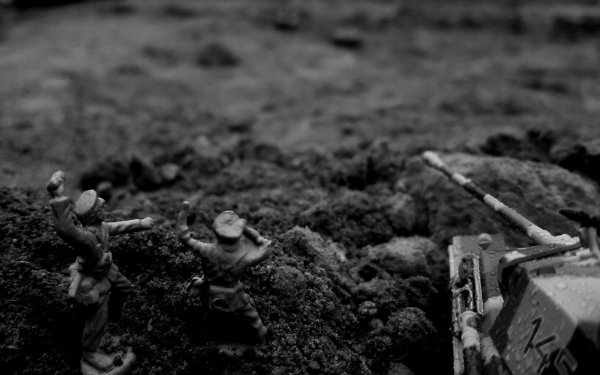 Man Made Toy Tank Black & White War HD Wallpaper | Background Image