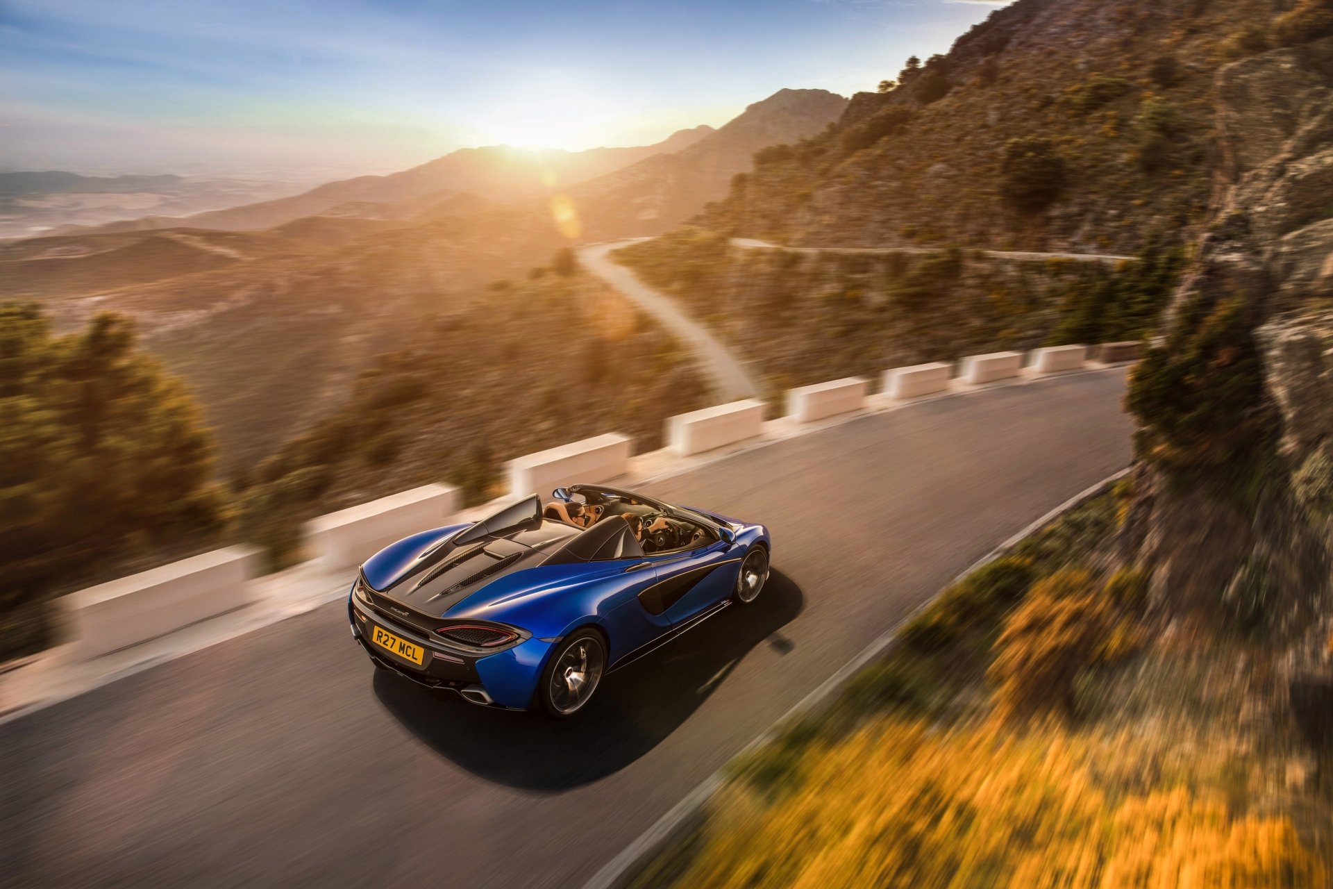 Download Supercar Car McLaren Vehicle McLaren 570S 4k Ultra HD Wallpaper