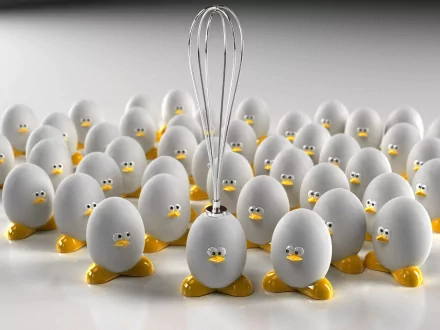 A whimsical HD desktop wallpaper featuring a crowd of cartoonish eggs with yellow feet and a whisk in the center, creating a playful and fun food-themed background.