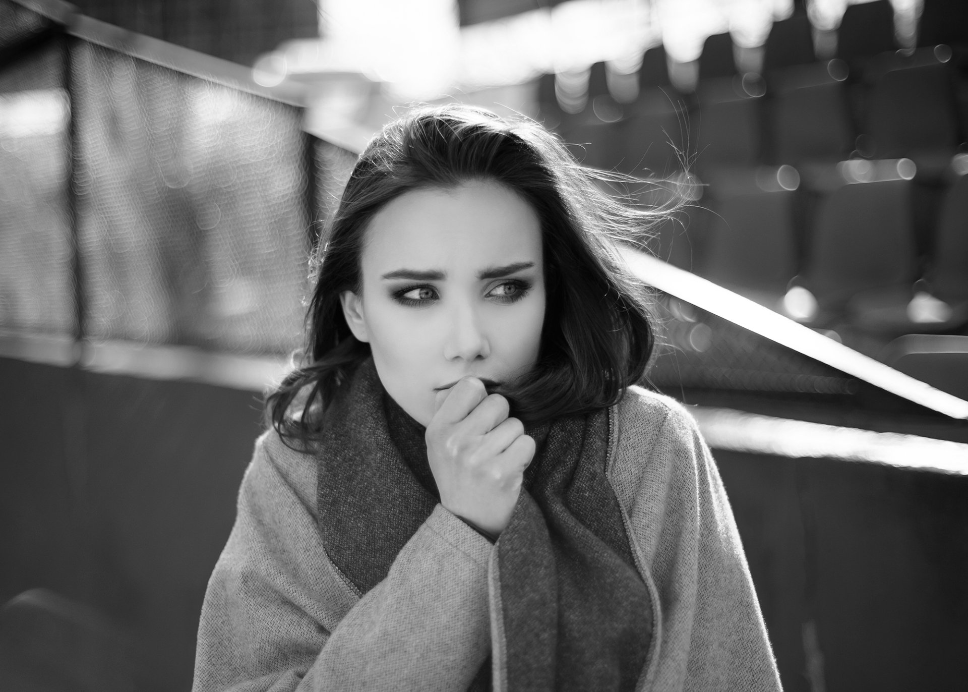 Download Depth Of Field Scarf Black & White Woman Model HD Wallpaper by Zbigniew Waćkowski