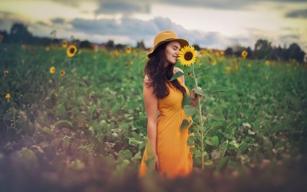 Women Mood Model Brunette Hat Summer Sunflower Yellow Flower Depth Of Field HD Wallpaper | Background Image
