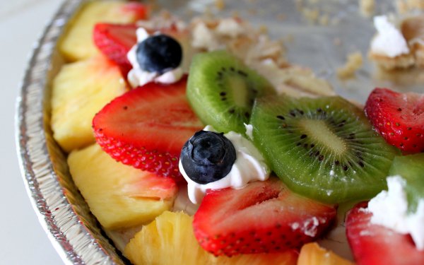 Food Dessert Strawberry Blueberry Pineapple Pie Cream Kiwi Sugar Fruit HD Wallpaper | Background Image