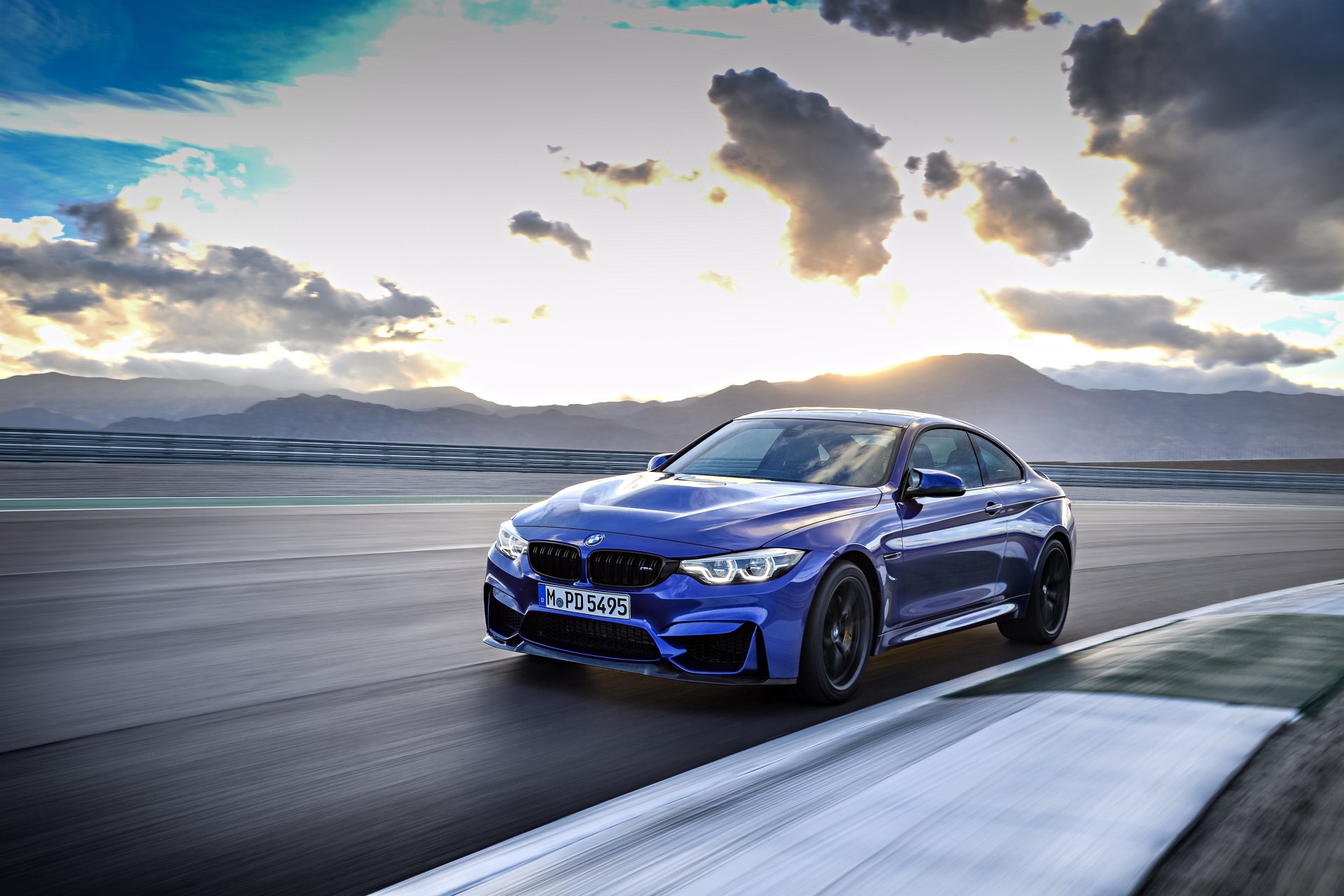 Download Car BMW Vehicle BMW M4 4k Ultra HD Wallpaper