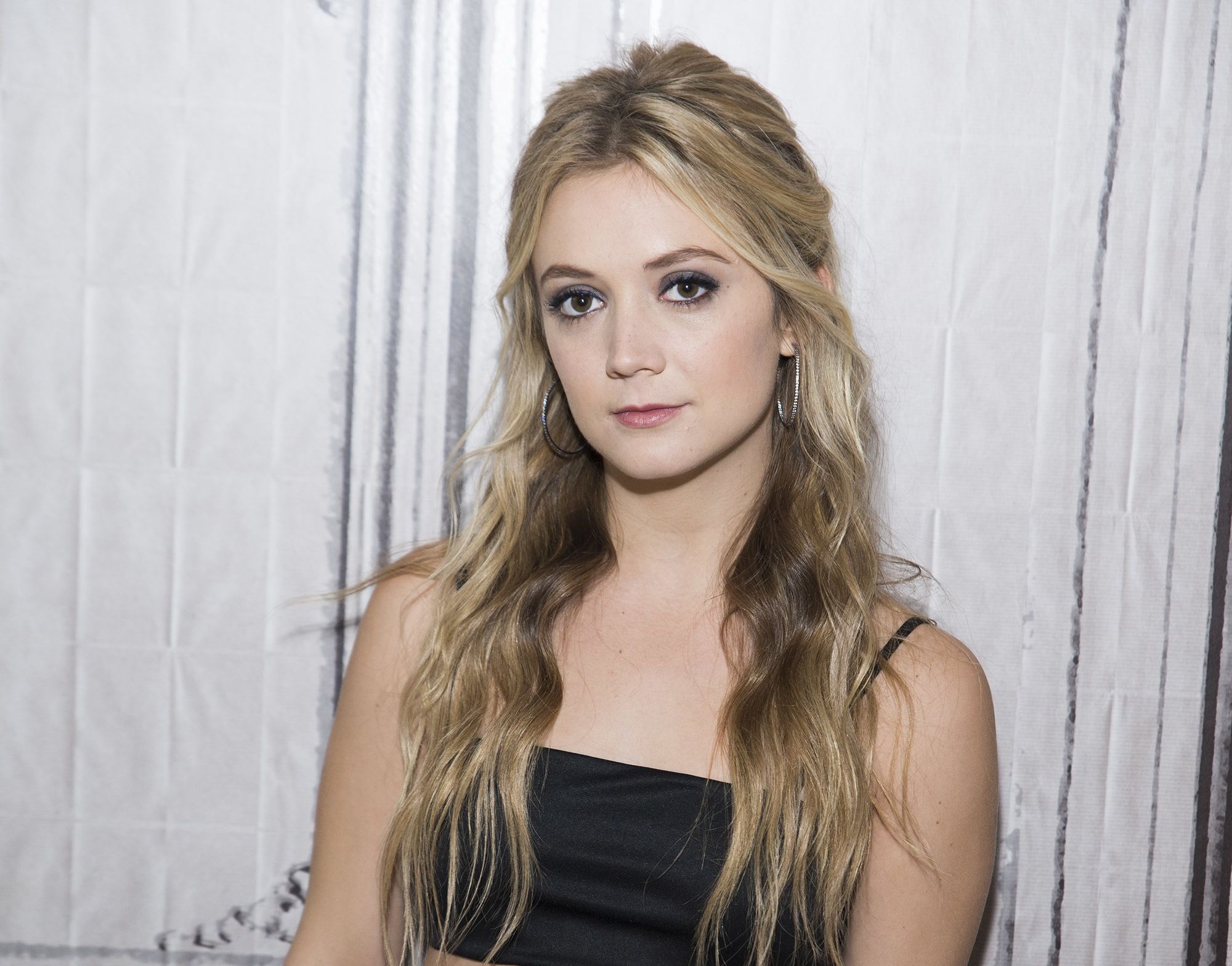 Celebrity Billie Lourd HD Wallpaper | Background Image