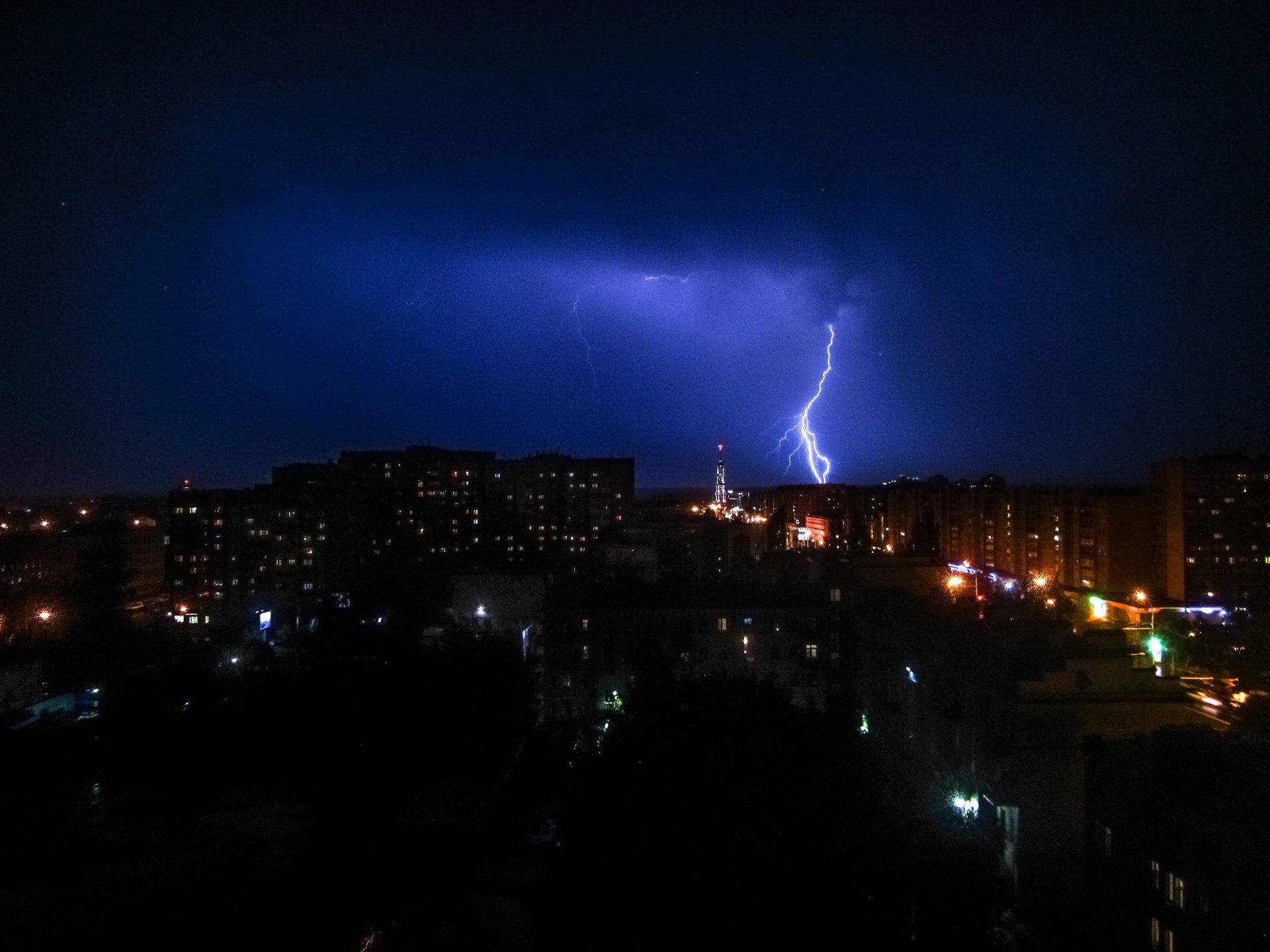 lightning 4k ultra hd wallpaper background image
