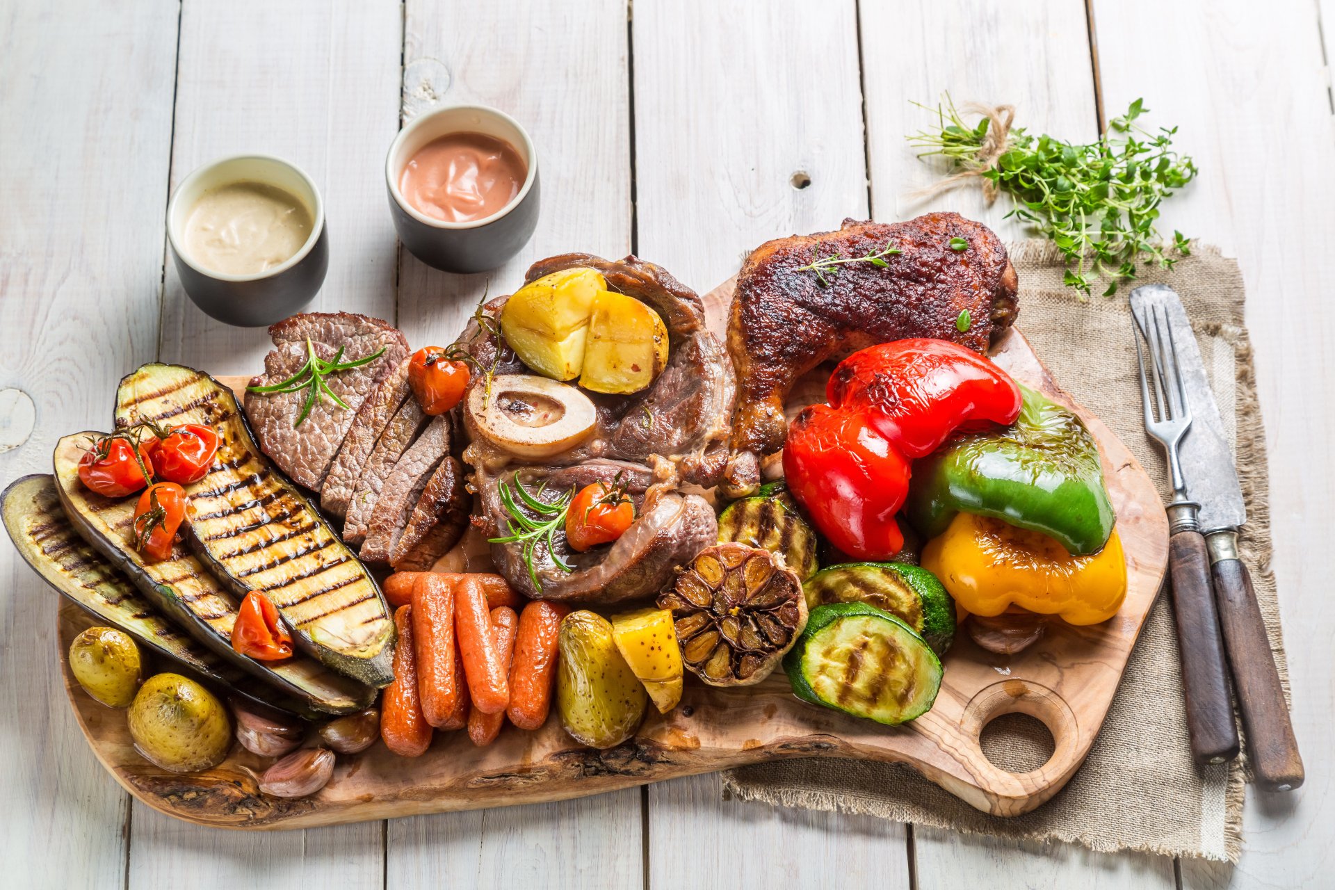 Download Pepper Meat Vegetable Food Still Life 4k Ultra HD Wallpaper