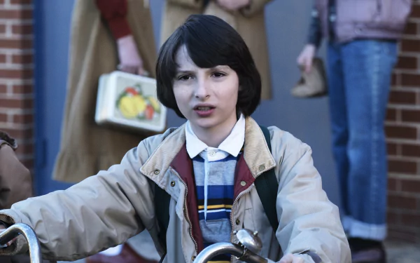 Mike Wheeler Finn Wolfhard TV Show Stranger Things HD Desktop Wallpaper | Background Image