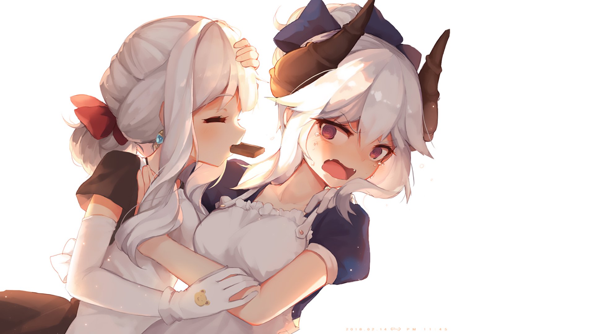 Anime original HD PC desktop wallpaper/background: two white-haired girls—one with small horns and a playful grin, the other smiling softly—share a warm, sunlit embrace.