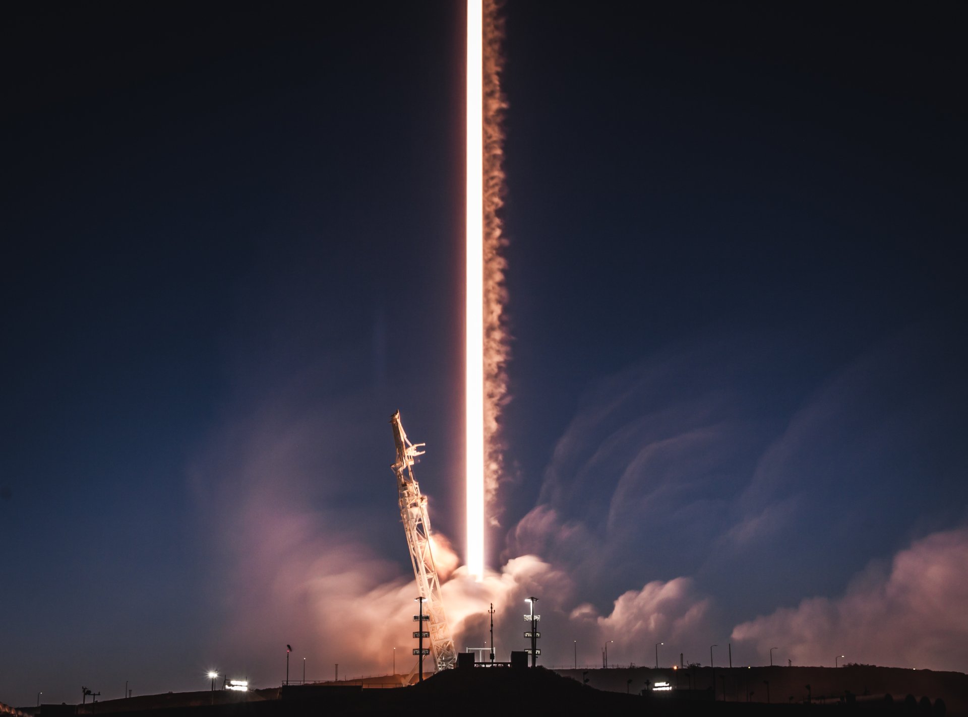 Download Lift-off Rocket Falcon 9 Technology SpaceX HD Wallpaper by SpaceX
