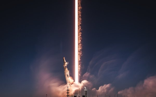 Technology SpaceX Falcon 9 Rocket Lift-Off HD Wallpaper | Background Image