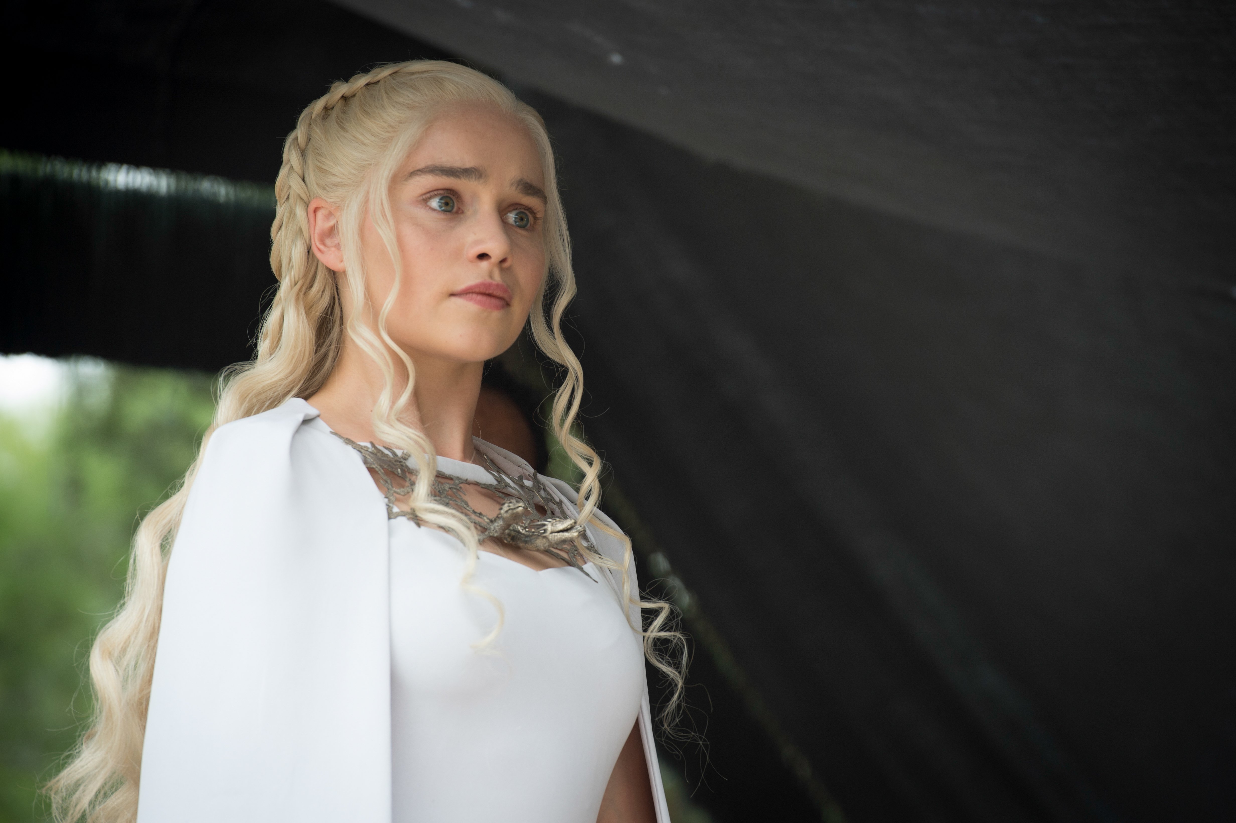 Download Emilia Clarke Daenerys Targaryen TV Show Game Of Thrones 4k Ultra  HD Wallpaper