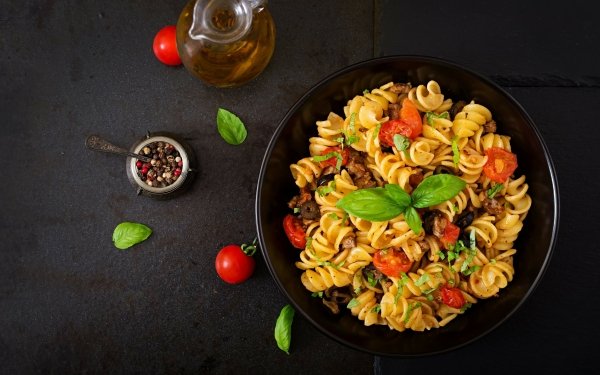 Food Pasta Basil Olive Tomato HD Wallpaper | Background Image
