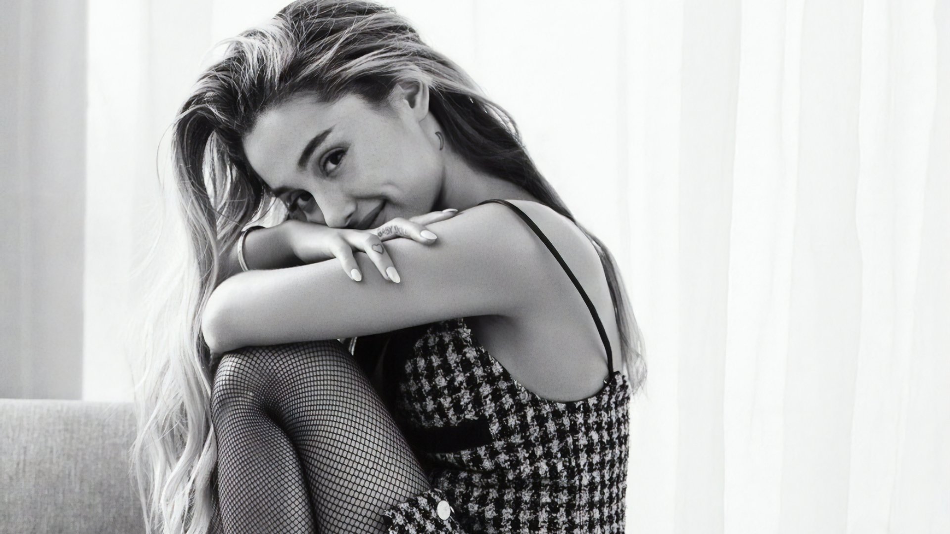 Ariana Grande 4k Ultra HD Wallpaper | Hintergrund | 4800x2700 | ID