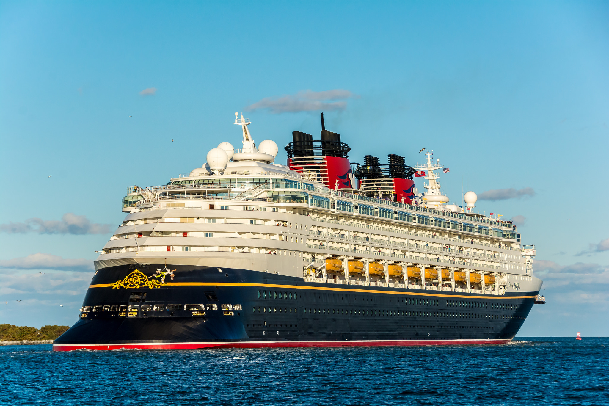 Download Vehicle Cruise Ship HD Wallpaper