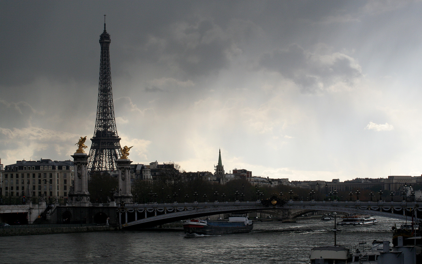 Eiffel Tower in Paris, France - HD desktop wallpaper.