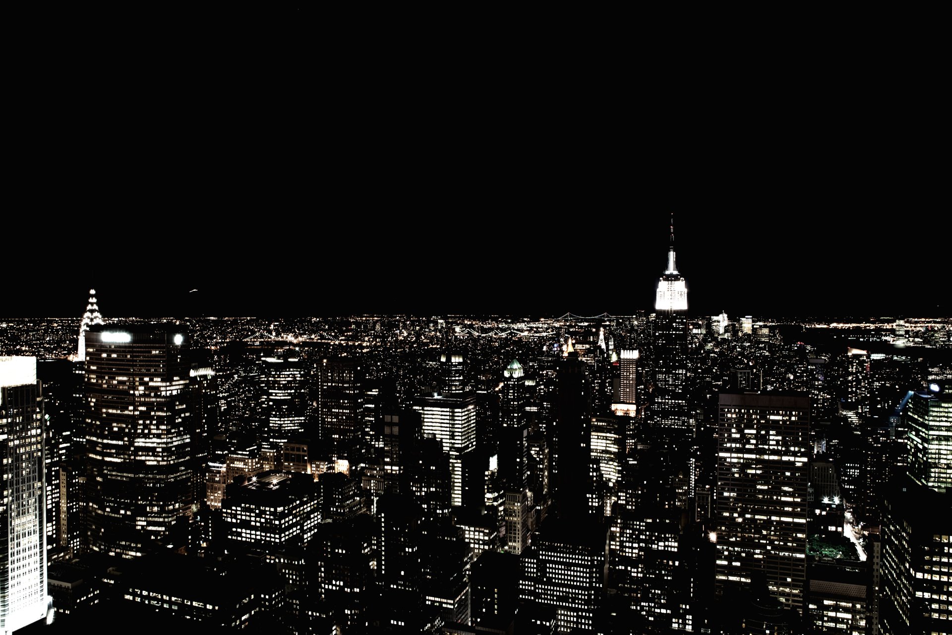 Download Night Skyscraper Building USA City Man Made New York 4k Ultra HD Wallpaper