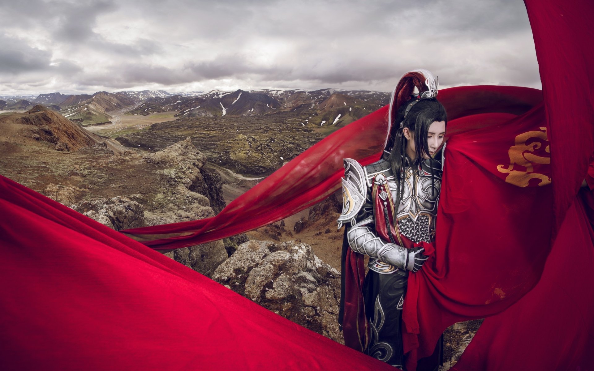 Download Man Cosplay HD Wallpaper