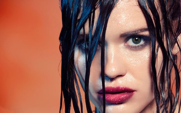Celebrity Holland Roden Actress Face Brunette Lipstick HD Wallpaper | Background Image