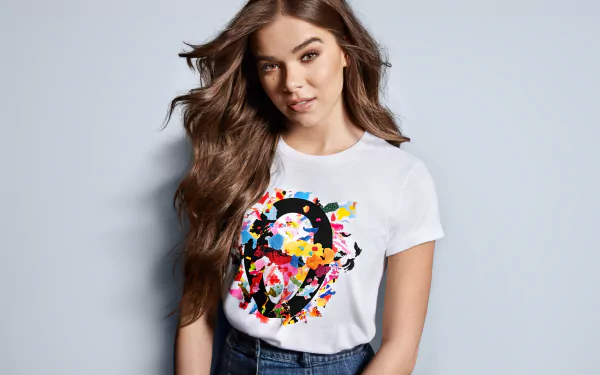  Super beautiful Hailee