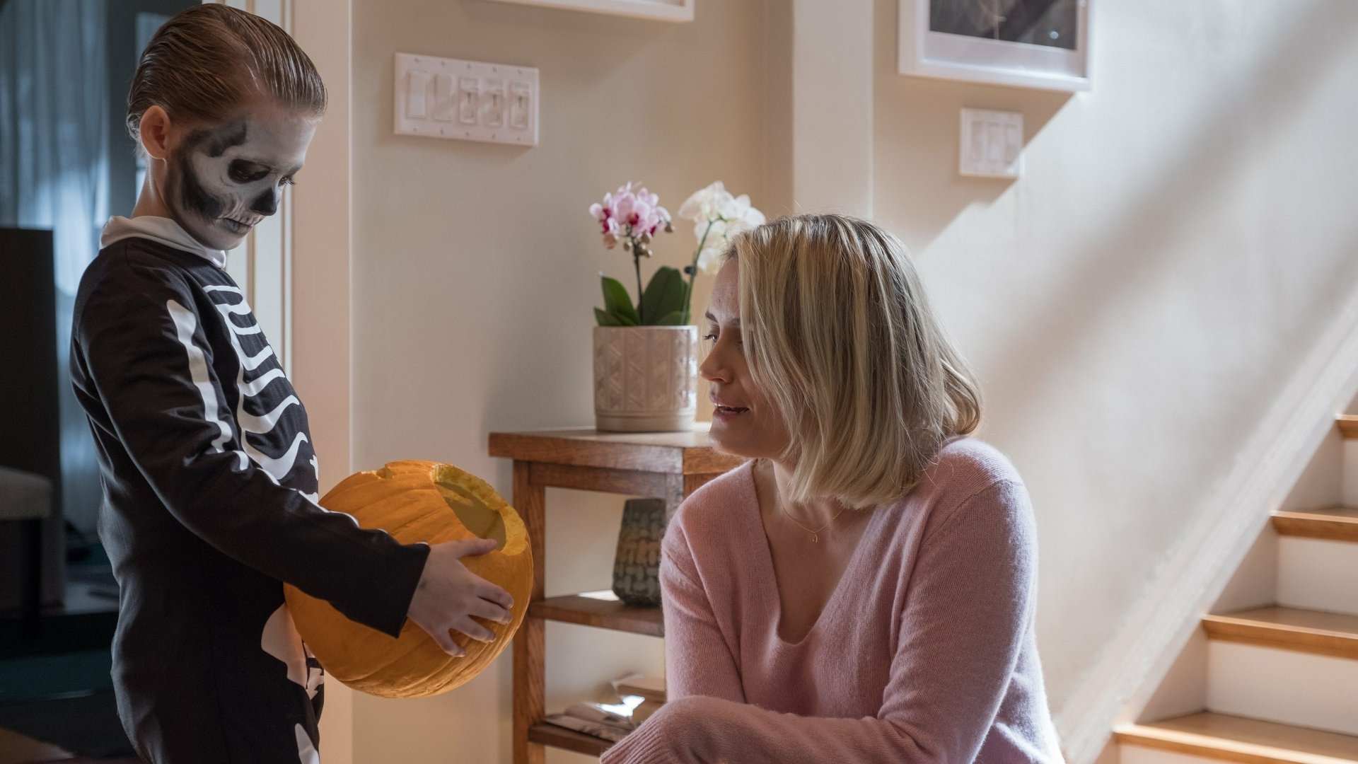 Download Taylor Schilling Movie The Prodigy 4k Ultra HD Wallpaper