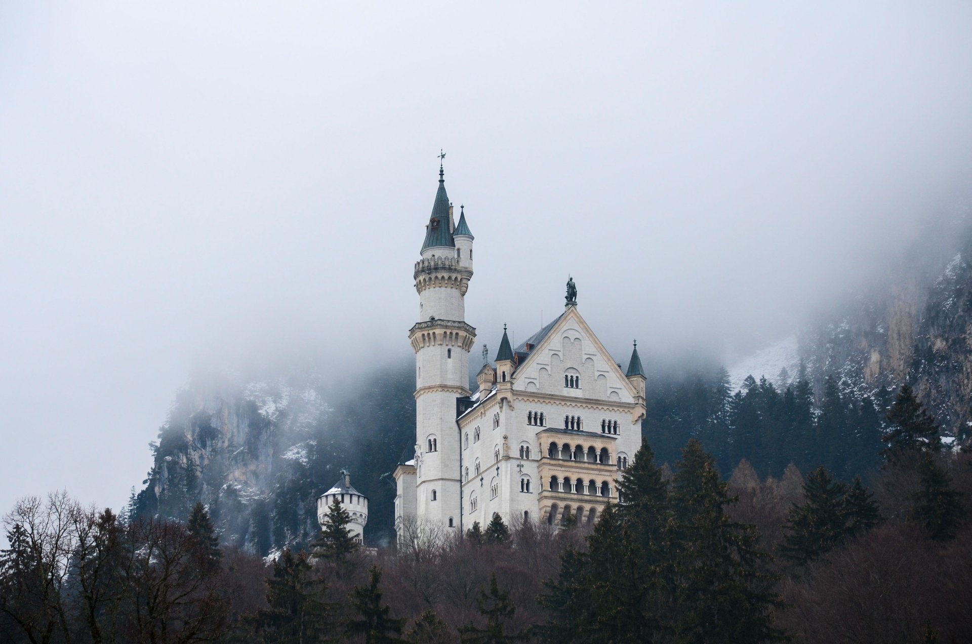 Download Man Made Neuschwanstein Castle HD Wallpaper