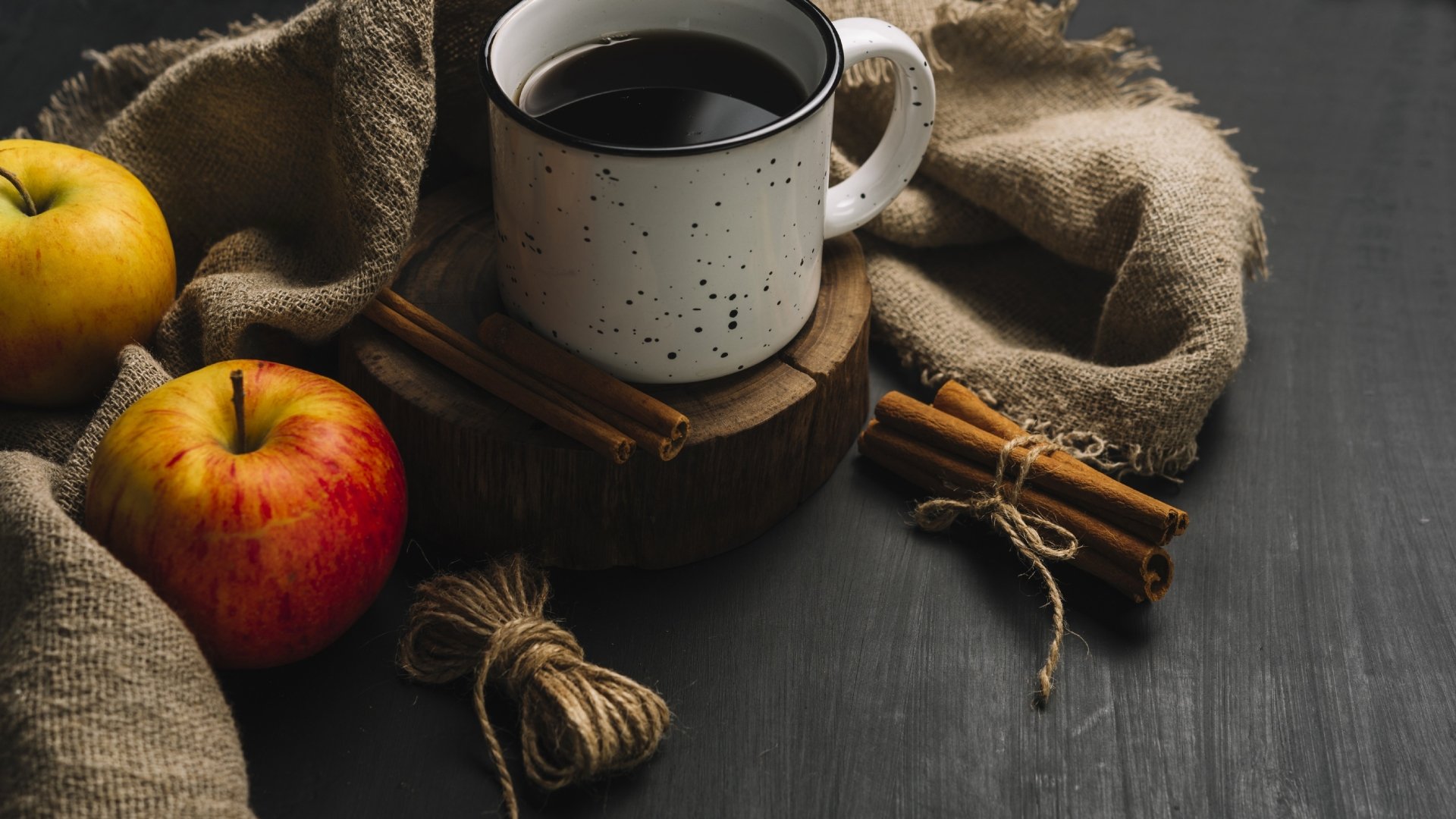 Download Cinnamon Apple Still Life Food Coffee 4k Ultra HD Wallpaper